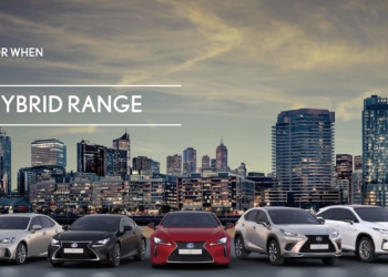 Lexus w nowej reklamie oszukuje hasłami marketingowymi